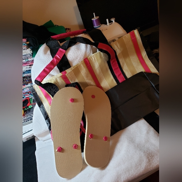 Eco-Tite & Flip-Flop Set - Picture 5 of 15